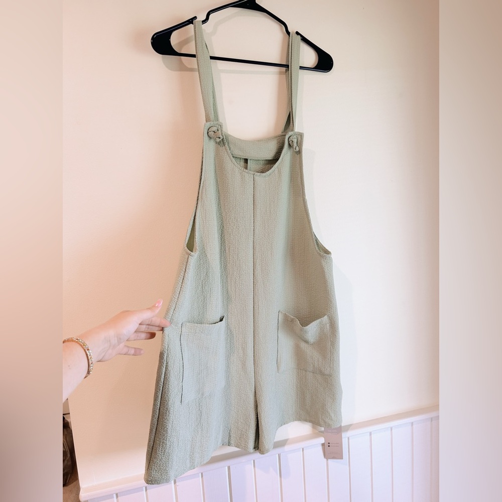 Emery rose tie shorts overalls